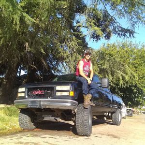 Meet your Posher, Miles